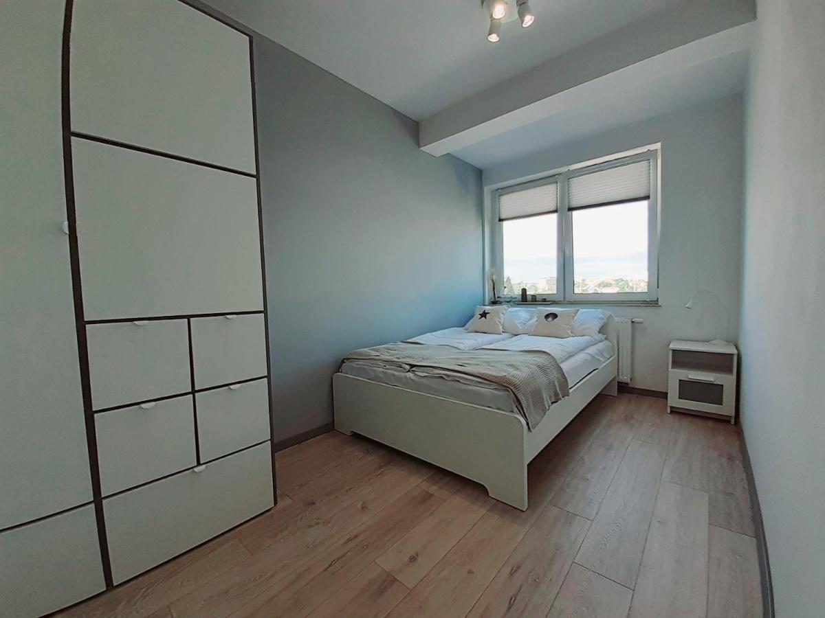 Apartament Kapitanski Mostek 17A Z Widokiem Na Port I Latarnie Morska Oraz Garazem Leilighet Kołobrzeg Eksteriør bilde